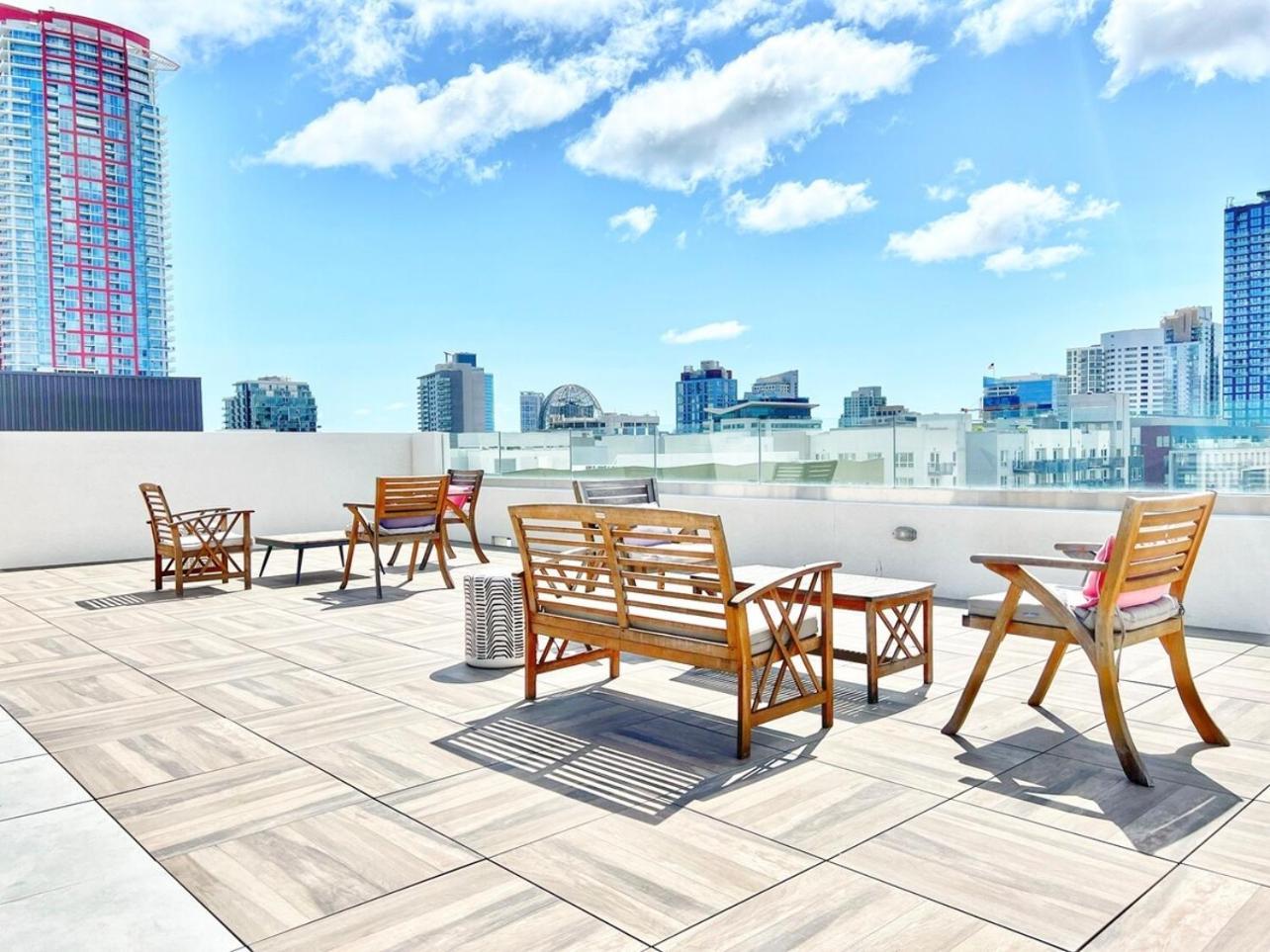 Apartment Beautiful One Bedroom With View Of